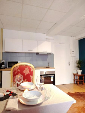 T2 N7 Appartement Hôtel Combes